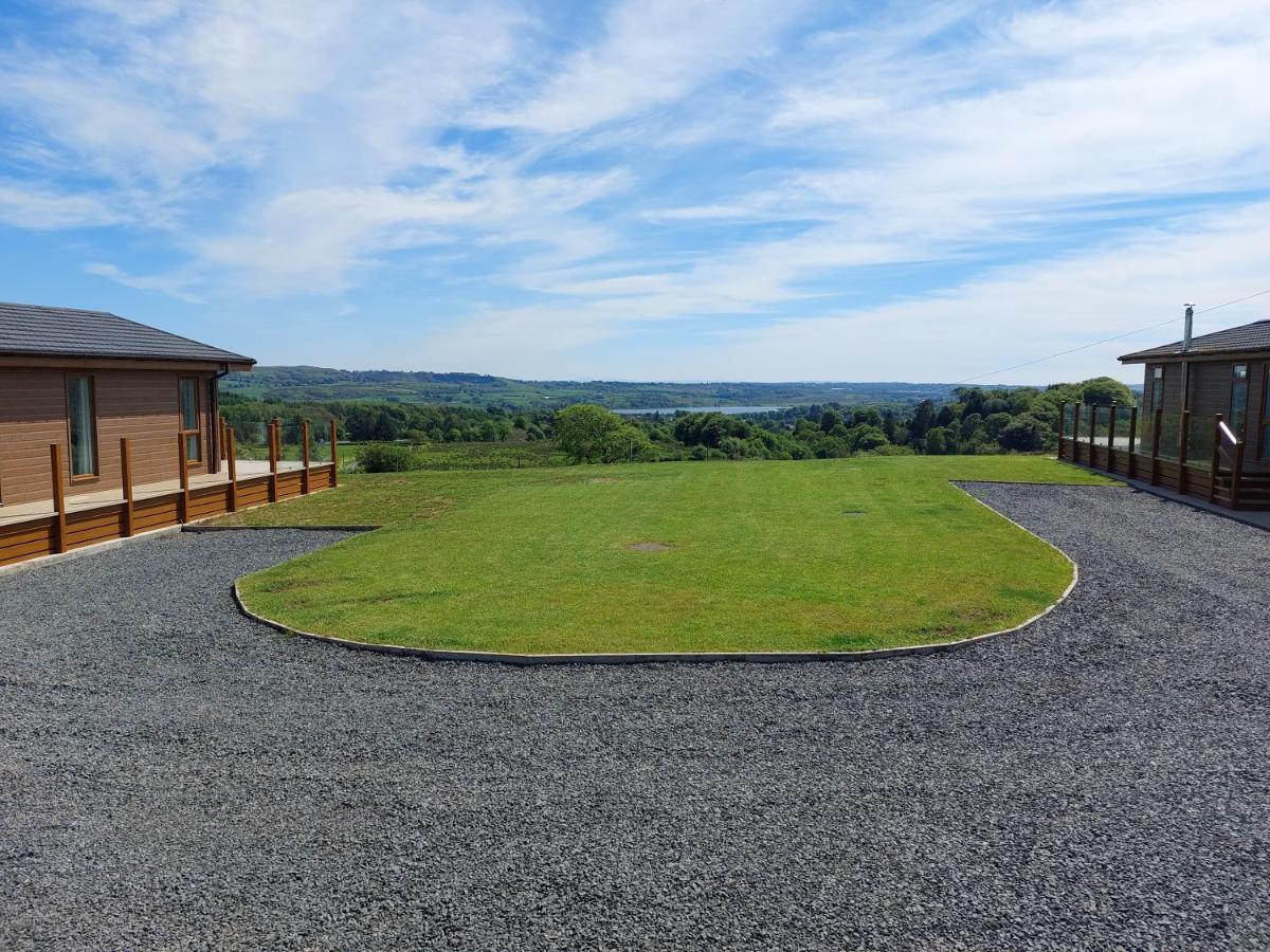 Luxury Family Beechwood Lodge With Hot Tub Lochwinnoch Exteriér fotografie